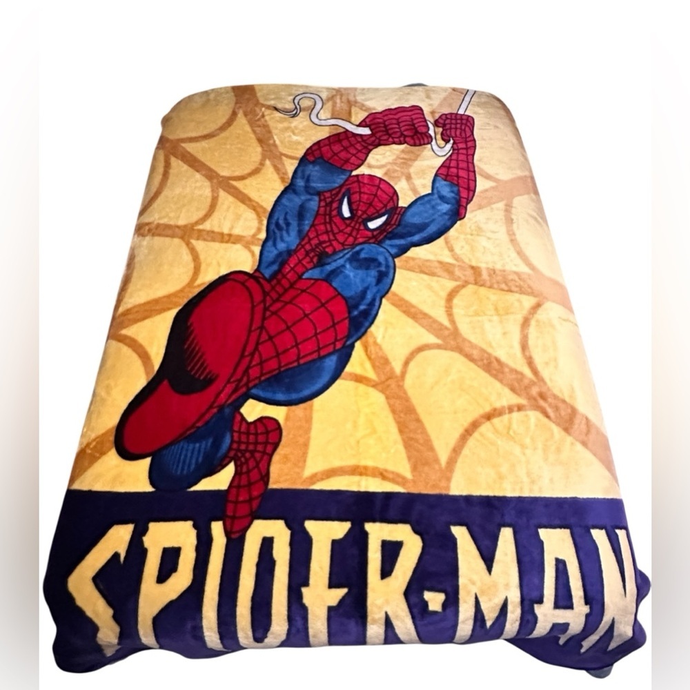 Spiderman Vintage 2000’s Acrylic Twin Size Plush Kids Blanket